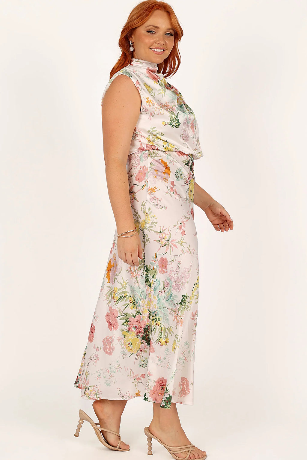 Anabelle Halter Neck Midi Dress - White Floral